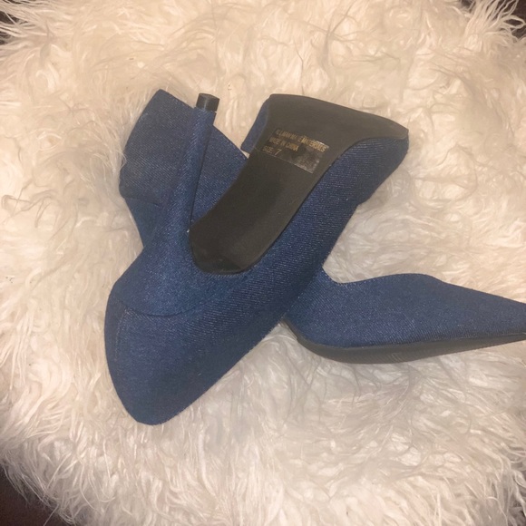 Dark Denim Pump - Picture 7 of 11